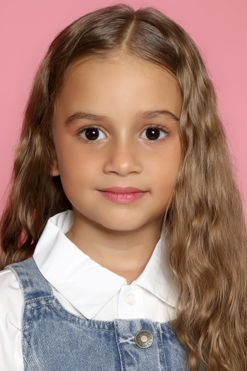 Emanuelle Venturini Candeia