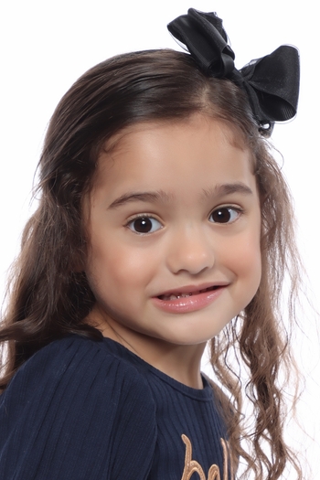 Helena Vitória Apolinário Hanada