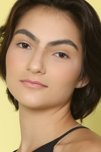 Julia Macedo Santos