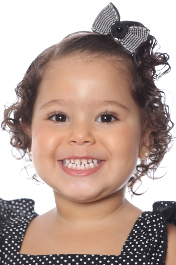 ÍSIS VALENINA ARANHA DOS SANTOS AMORIM