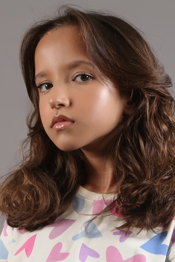 ISABELA ALVES DE MOURA