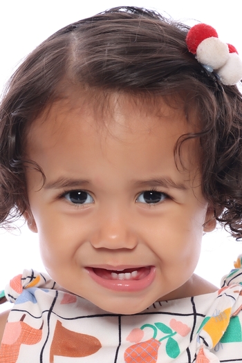 CLARA RANGEL CARVALHO