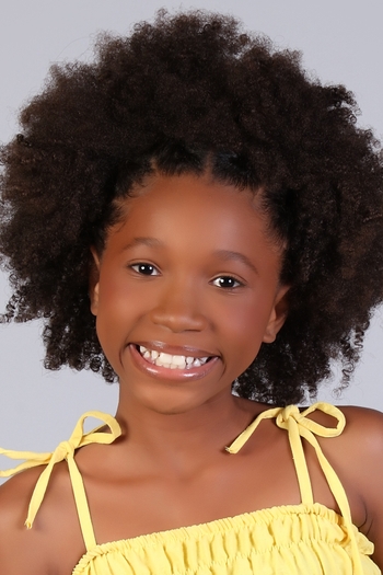 Ayla Cristine do Amor Divino dos Santos