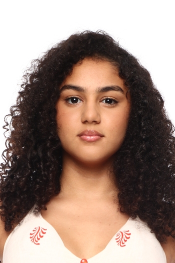 Isis Beatriz M. Salvador