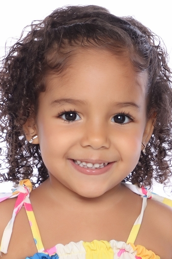 Hellena Araújo Oliveira