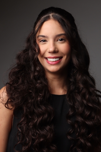 Clara Thomes Batista Piontkwski