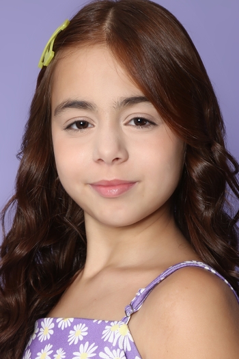 Larissa Ezzeddine