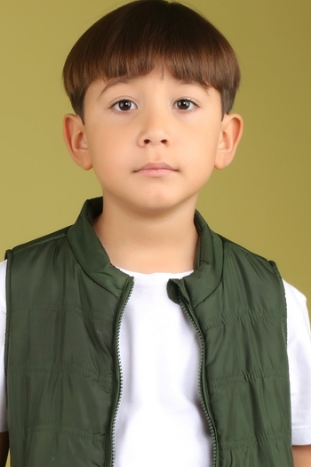 Theo Guiamarães Ueta