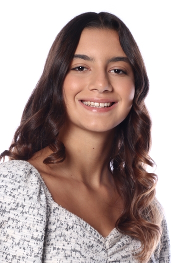 Carolina Neves Fernandes