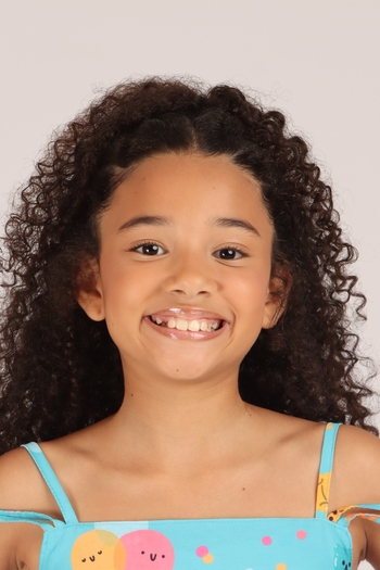 Maria Vitoria Santos Oliveira