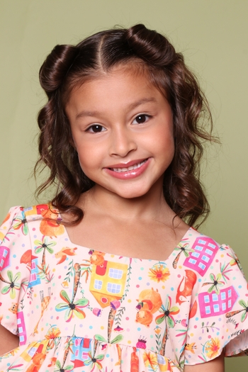 Francisca Ísis Inácio Oliveira