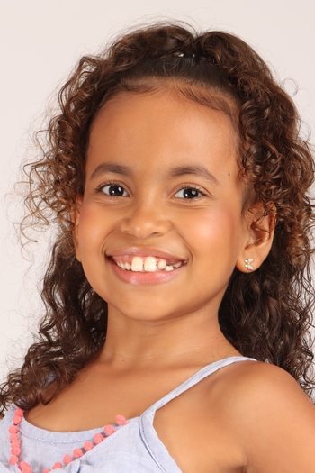 Lara Beatriz Landeiro Sousa