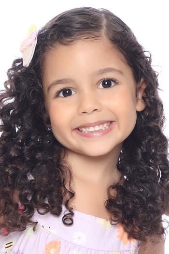 Maya Quintela De Araújo