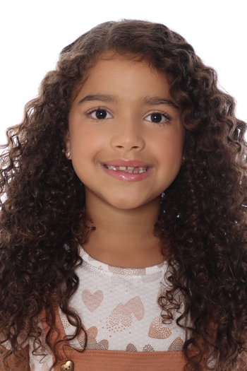 Thawany Allana Pereira dos Santos