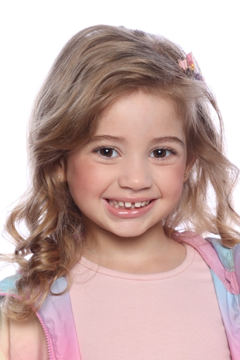 Kira Loures Lima