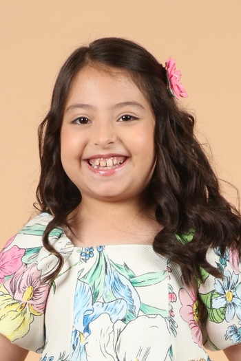 Emily Emanuele Santana