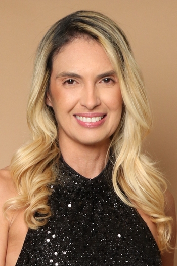 Elisangela Nóbrega Fernandes