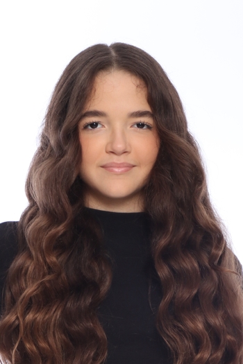 Esther Maile Tavares Oliveira