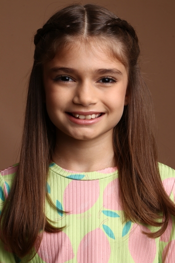 Camily Marques de Almeida Holanda Diniz 