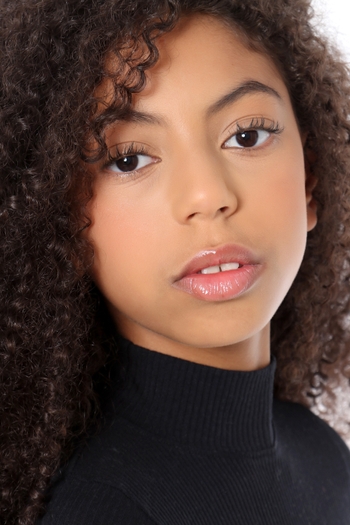 Anna Laura Pereira Lizardo