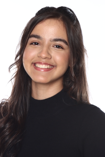 Ana Livia Soares Batista Marques