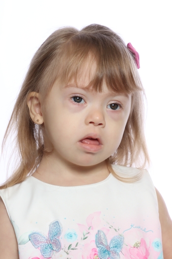 Ísis Polycarpo Fernandes