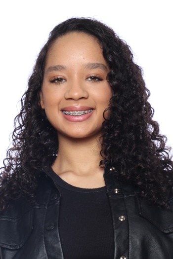 MARIA HELENA SANTOS MANGABEIRA DE SOUZA