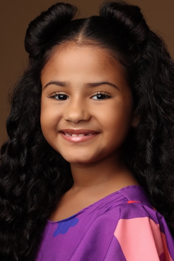 Julia Mauricio Xavier dos Santos
