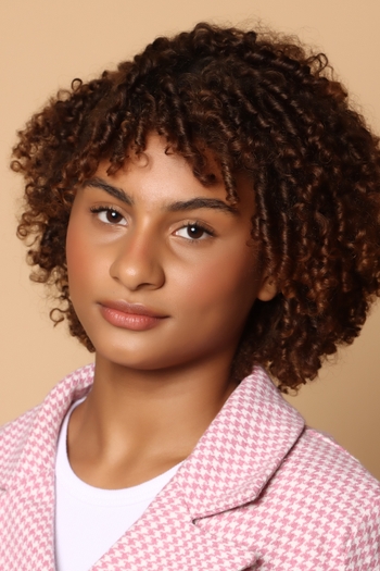 Camilla Merces dos Santos