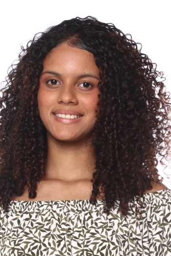 Isis Karine Santos de Lima