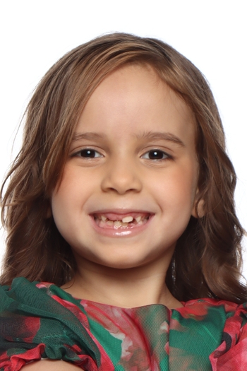 Sophia Nunes da Costa Santana Vaz