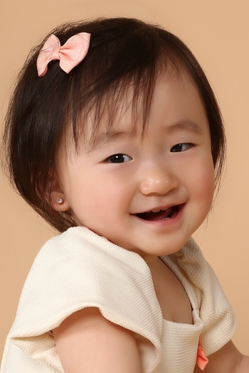 Lara Miki Nagano Nakamura