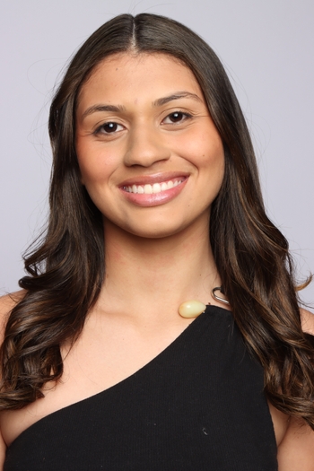 Laura Tereza Santana Souza
