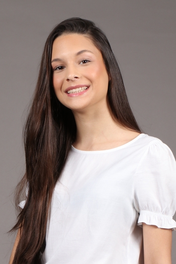 Julya Menezes Paschoalim