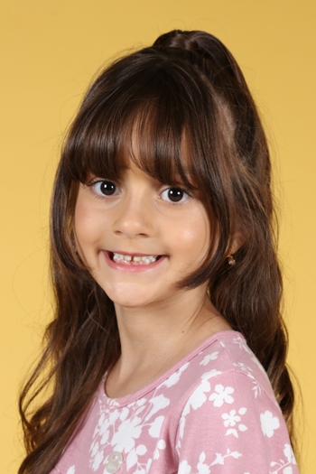 Giovana Queiroz de Sena