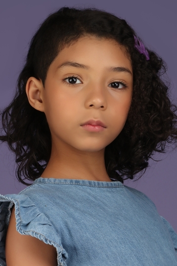 Mariana Flores Berttonio