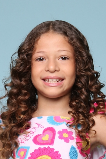 Ysis Valentina Marcelino Castro