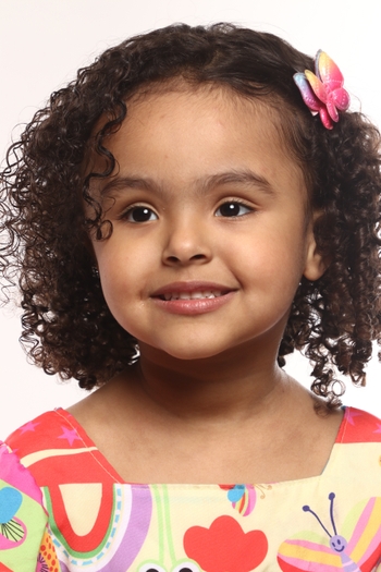 Zoey Fernandes Silva