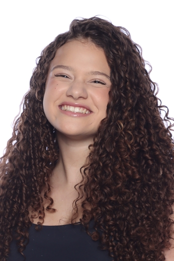 Isis Ribeiro Bertolino