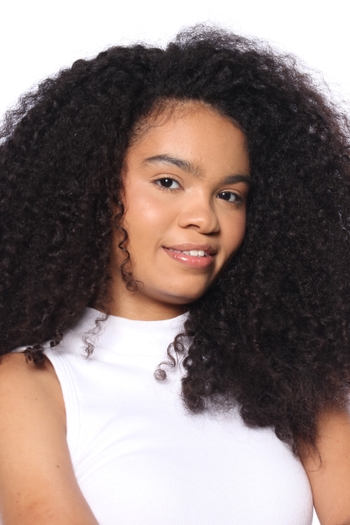 Rebeca Sales Neris