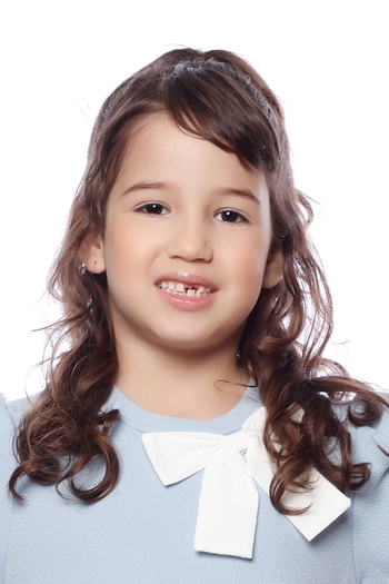 Laura Linhares Diglio
