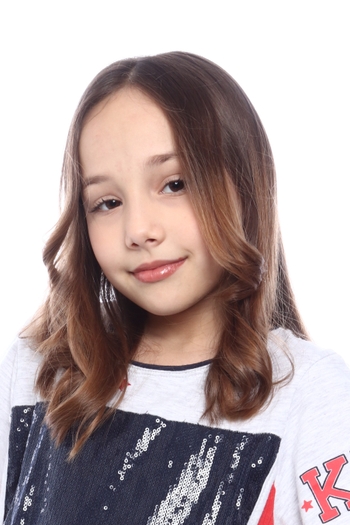 Maria Eduarda Santos Prado