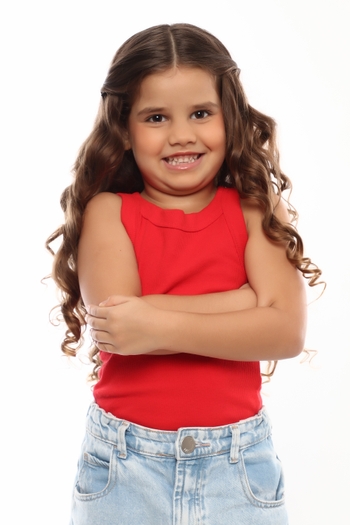 Sara Valentina Almeida Lima