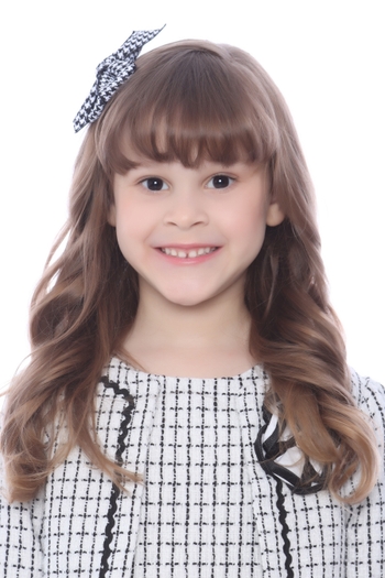 Rafaela Lonzynski Zerquera