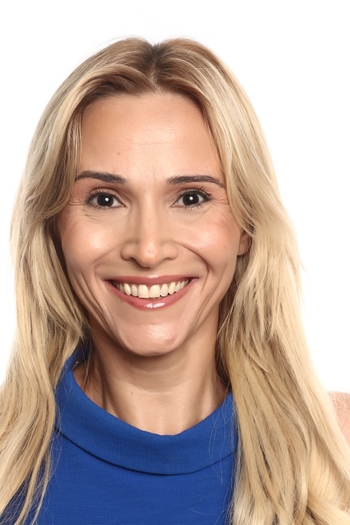 Aila Carine Ruz Martins