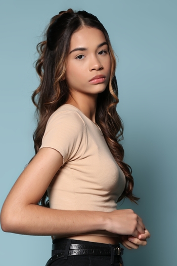 Maria Helena Lucena Santos