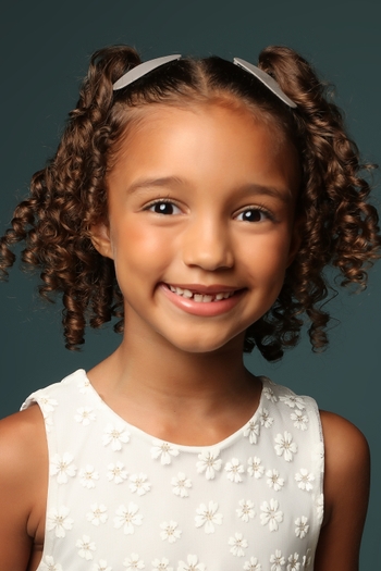 Ana Jhulya Futado Camelo