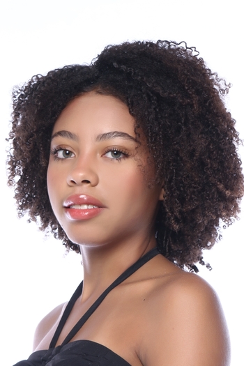 Aline Vitoria dos Santos Bernardino