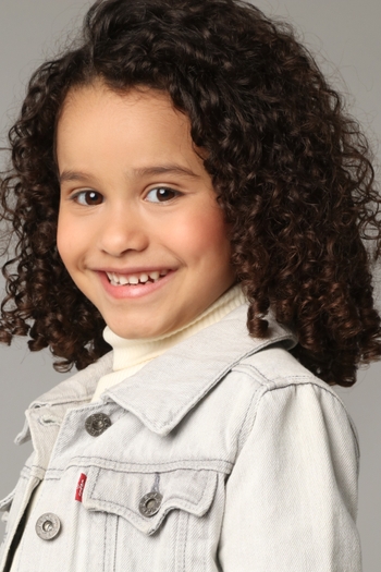 Anne Oliveira Moura