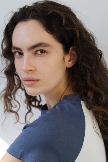 BELLA GONÇALVES